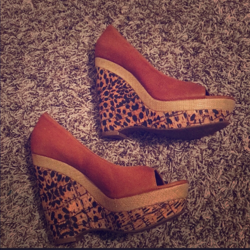 Nine West Matchup Wedge